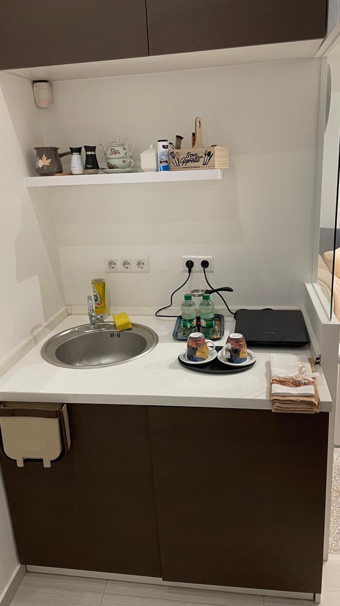 Tim Apartment Sarajevo With Private Parking Ngoại thất bức ảnh