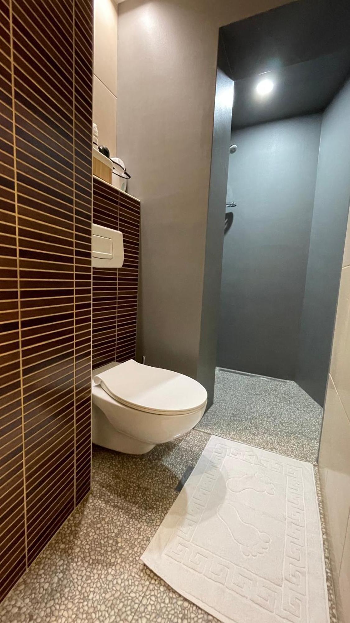 Tim Apartment Sarajevo With Private Parking Ngoại thất bức ảnh
